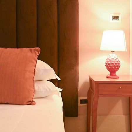נולה Relais Palazzo Duomo B&B מראה חיצוני תמונה