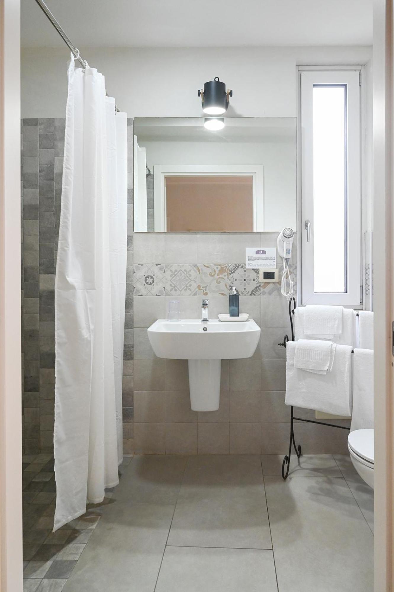נולה Relais Palazzo Duomo B&B מראה חיצוני תמונה