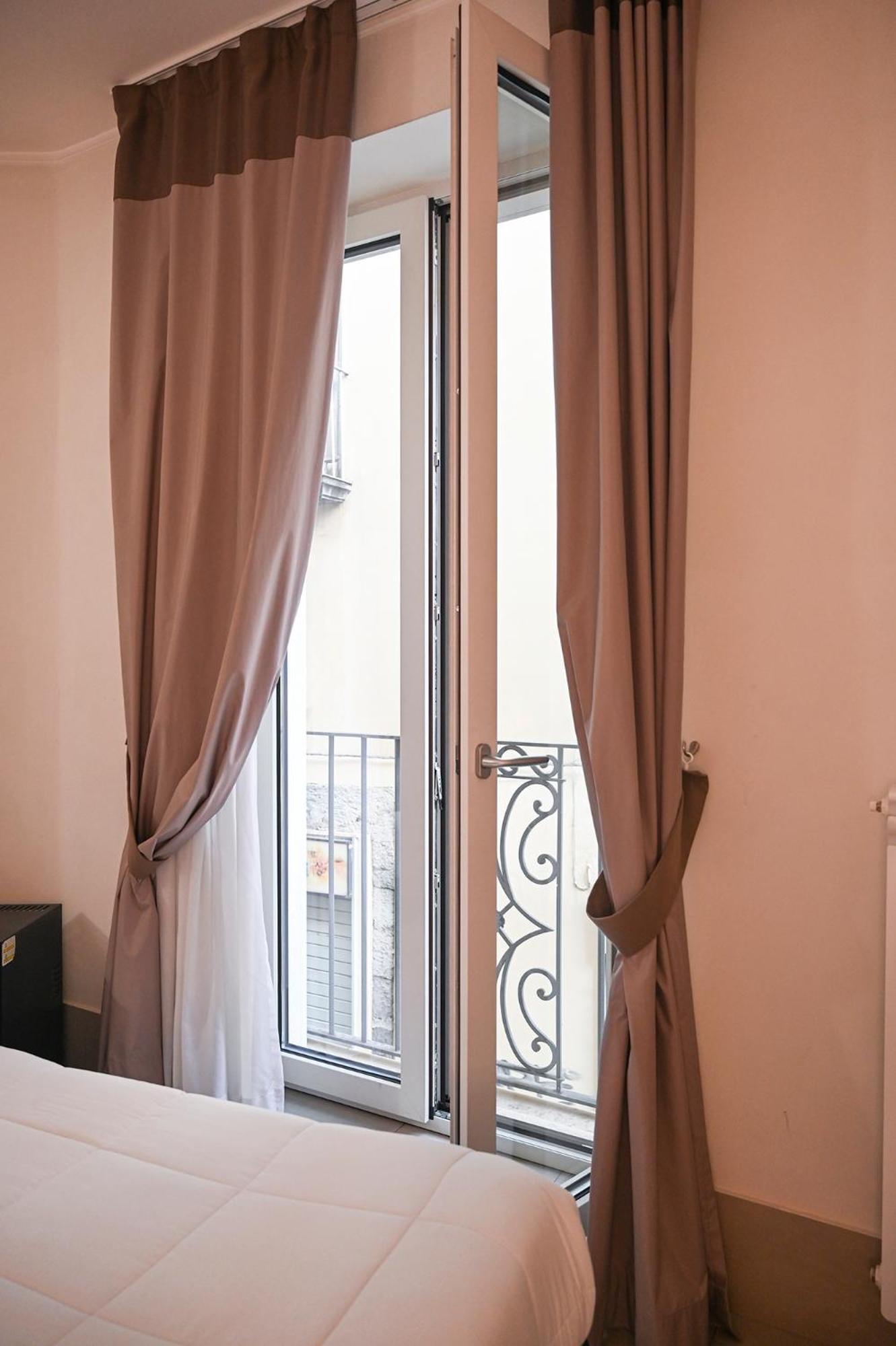נולה Relais Palazzo Duomo B&B מראה חיצוני תמונה